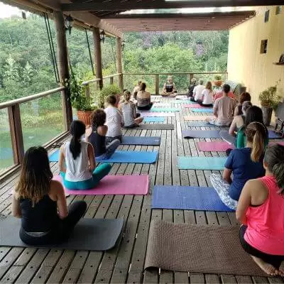 Grupo de yoga Meditação